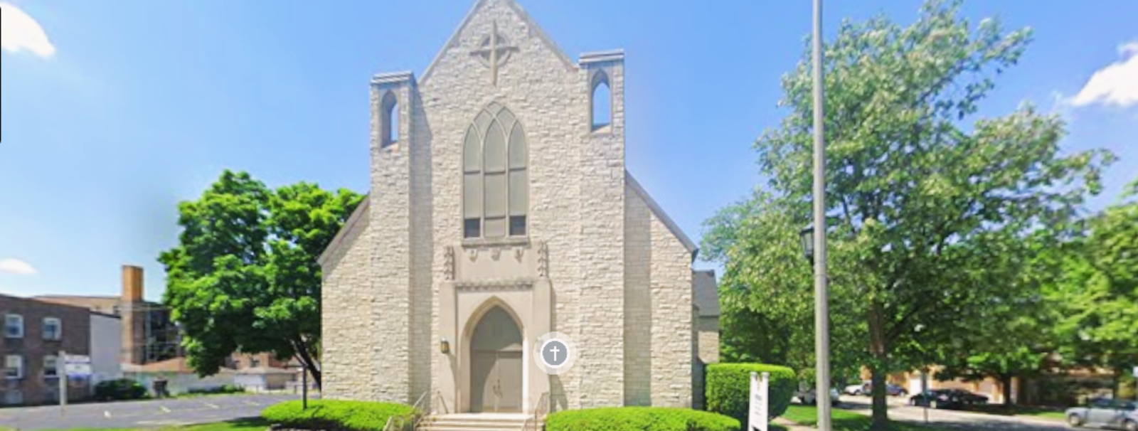 Exterior view of Ojala Islamic Center Berwyn building